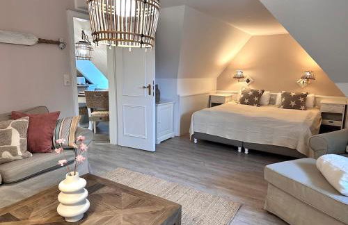 Sky & Sand Homes Strandläufer I Stilvolle Wohnung unter Reet in SPO mit Parkgarten - Photo 63