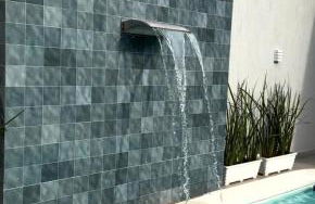 ESPAÇO PÉROLA GUANABARA, 70 Metros do Mar, 4 Suítes independentes COM AR, Área Gourmet Integrada com Piscina,Churrasqueira, 900 Metros de CASTELHANOS, ideal para FAMÍLIAS E AMIGOS - Foto 19