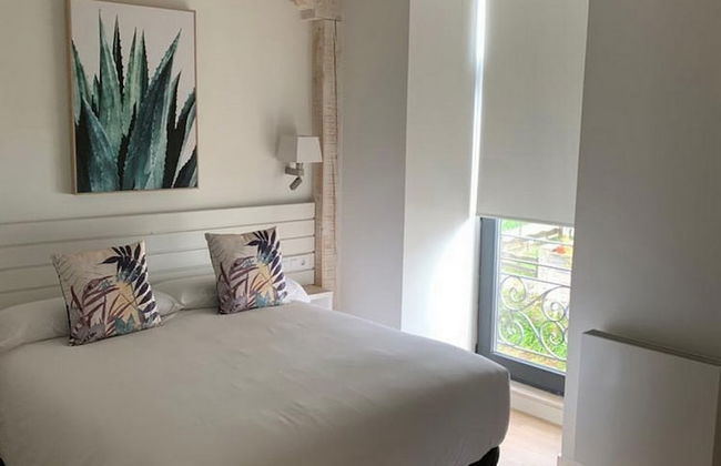 Apartamentos la Bicicleta - Photo 5