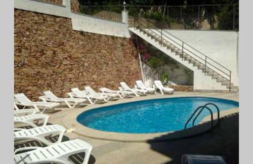 Apartamento con piscina en el centro de Blanes - Foto 1