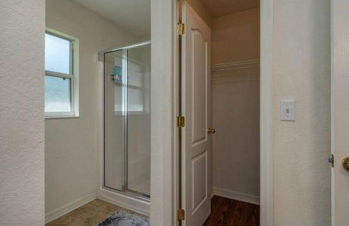 Fireside Hot Tub, King Bed Suite - Foto 10