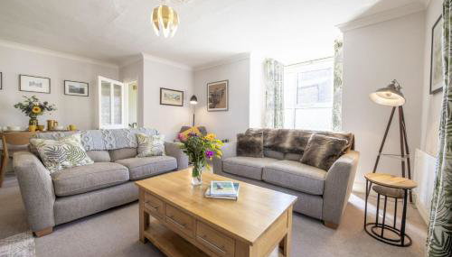 Brook House - Photo 3