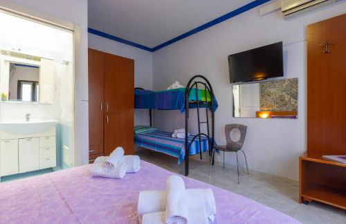 Villa Vacanze Paradiso - Oasi di Tranquillità con Piscina e Giardino a 10 min dal mare - Foto 68