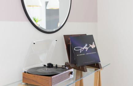 Sleeps 28 2 Units Near DT Nashville Outrider by AvantStay - Foto 48