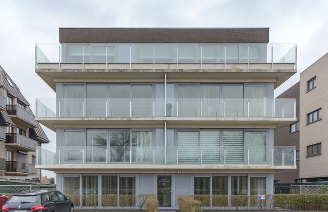 2 bedroom Apartment in Bredene with garden and terrace - Photo 5