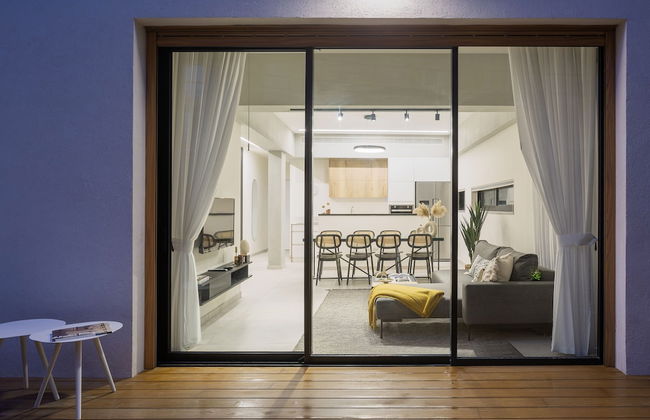 Mr. Louis - By TLV2GO - Photo 64