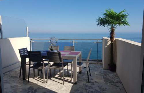 Appartement 3 pièces Nice Promenade des anglais dernier étage vue mer solarium - Foto 3