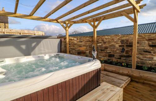 Stackyard - Photo 47