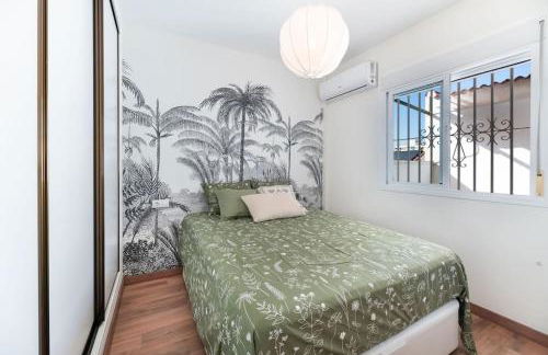 Urban Charm Rooftop Apartment with Vista - Photo 3