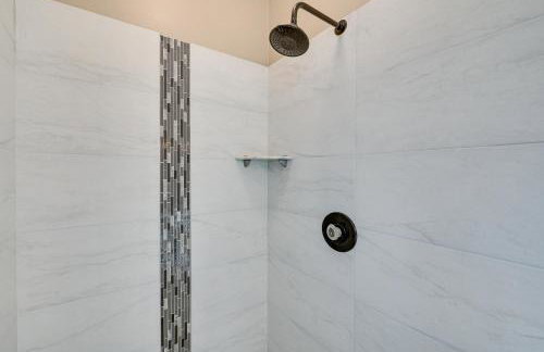 Lake Keowee Condo Resort Pools and Lake Access! - Foto 18