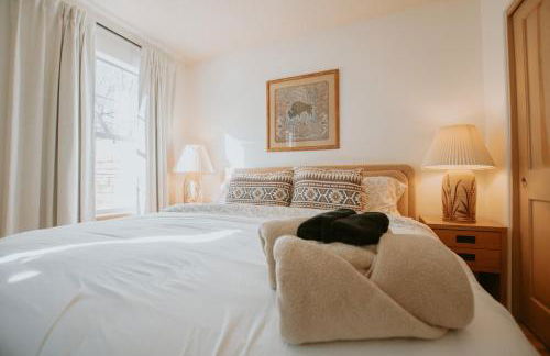 Buffalo Escape-Private Hot Tub in serene Corrales-Mountain View-Pet Friendly-No Pet Fee! - Foto 60