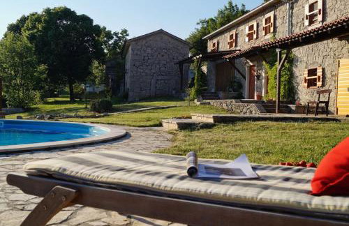 Villa Millefoglie, a century-old stone house nestled in a nature park - Foto 21