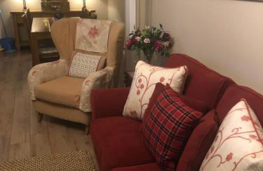 Corner Cottage - character, charm, great location. - Foto 54