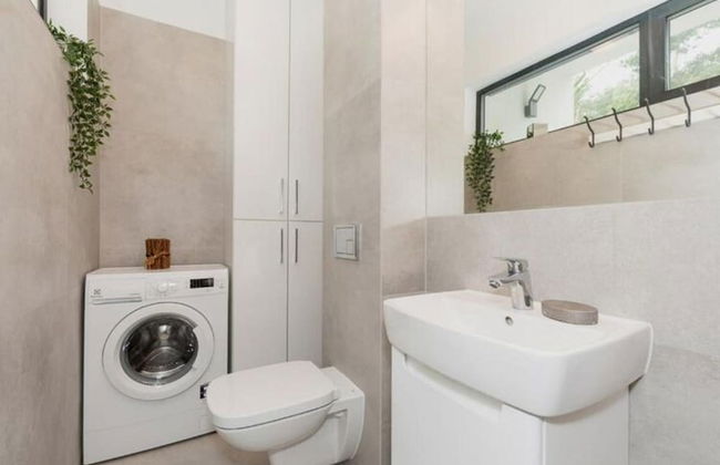 Comfortable Holiday Home With Garden, Summer Pool - Photo 11