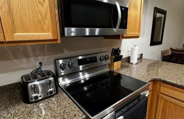 Canyon Plaza Premier Studios and Apts-South Rim - Foto 16