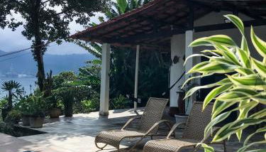 Casa com Piscina, Vista e Acesso ao Mar - Foto 2