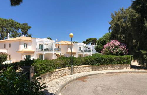 Algarve Albufeira, quiet apart with pool at 10 mn walk from Praia da Falesia - Foto 4