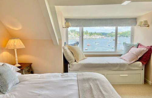 Enchanting Harbourside Cottage with Panoramic Views - Foto 19