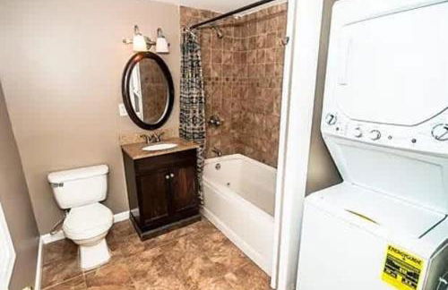 107 Quaint Renovated Single Family 3 Bdrm House - Foto 10