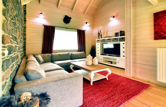 Luxurious Villa with Sauna, Hot Tub, Recreation Room, Large Enclosed Garden - Foto 24