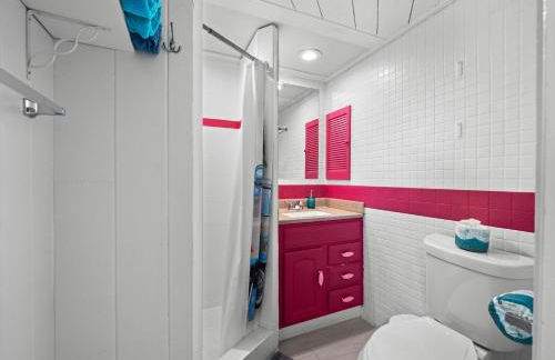 Modern Bright Escape Mins Beach, Pool, Hot Tub - Foto 16