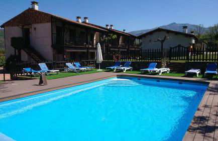 El Canchal de la Gallina -Cafetería -Aparcamiento gratis - Jacuzzi - Piscina de agua caliente abierta desde el 28 de Marzo - Foto 3