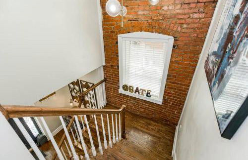 Chic 4BR 3BA Historic Home Near Country Club Plaza - Photo 14