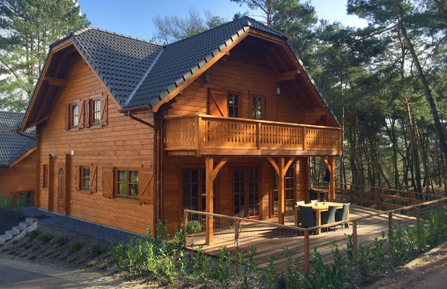 Wooden Holiday Home Near Brunssummerheide - Foto 1