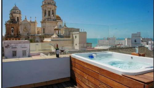 ***** ATTIC WITH IMPRESSIVE VIEWS AND JACUZZI - Foto 3