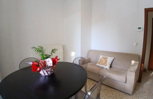 Accogliente bilocale con terrazzo a Pinarella di Cervia - CV006 - Foto 8