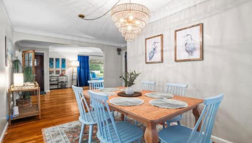 4 Bedroom Pool and Hot Tub Home Near Cleveland - Foto 3