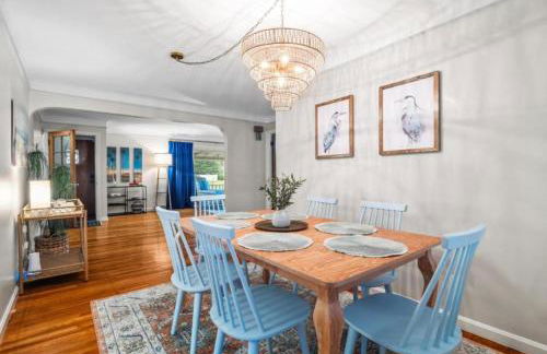 4 Bedroom Pool and Hot Tub Home Near Cleveland - Foto 3