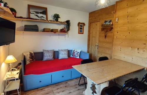 Charmant studio 19m², idéal 3 pers, avec terrasse et parking, proche commerces et navette ski - FR-1-342-307 - Foto 12