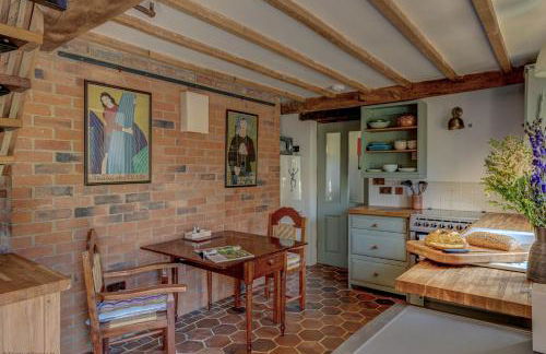 Wedgewood Barn - Photo 8