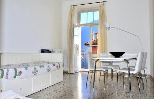 The Family Houses - Apartments with Balcony and Lake View - Foto 12