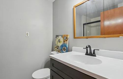 Stunning Brick Tri Level Home 420 friendly - Foto 3