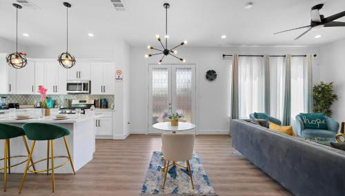 Luxury Home Near Med Center, Uptown & Downtown - Foto 4