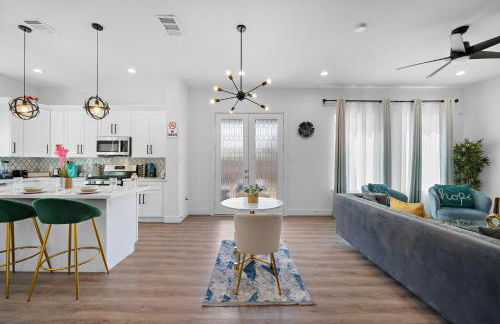 Luxury Home Near Med Center, Uptown & Downtown - Foto 4