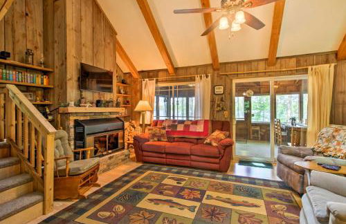 Lakefront Cumberland Cabin with Dock and Fire Pit! - Foto 4