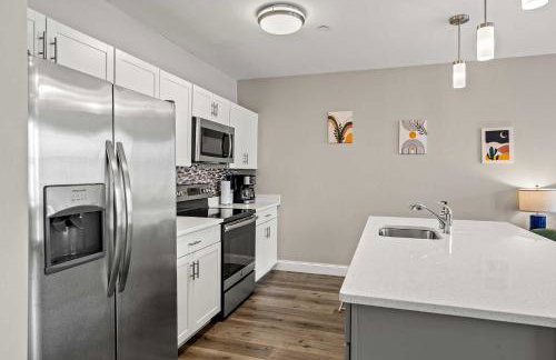 Unit 31 1BR with Den Office Space Long-term stays - Foto 3