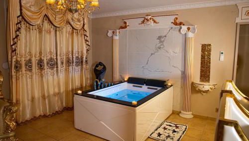 Le Petit Versailles - Foto 3