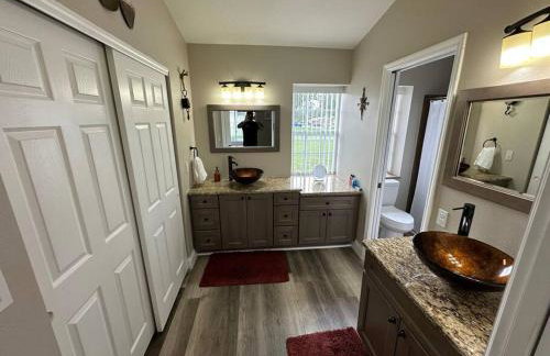 Manatee Oasis Weeki Wachee Family Fun Pool Home - Foto 8