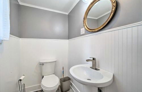 Downtown Retreat with Grill, Fire Pit and Wet Bar - Foto 23