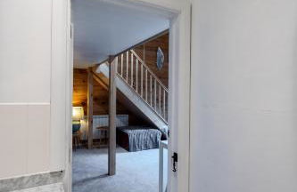 Walliswood Lodge - Wood Burner, Air Con & Wi-fi, Rural Retreat - Foto 34