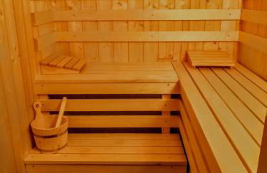 Chez Lucienne, jacuzzi et sauna - Foto 4