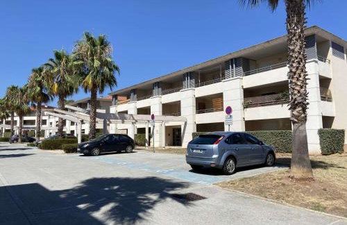 Appartement 2 pièces avec terrasse et parking à Roquebrune-sur-Argens - Foto 2