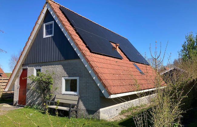Cozy House Heide 6p at a Canal Near Lake Lauwersmeer - Photo 32