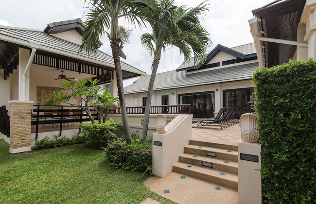 4 Bedroom Private Bali Style Villa HH1 - Photo 47