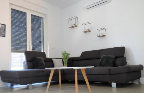 Duplex house Angela with private heated pool - Photo 47