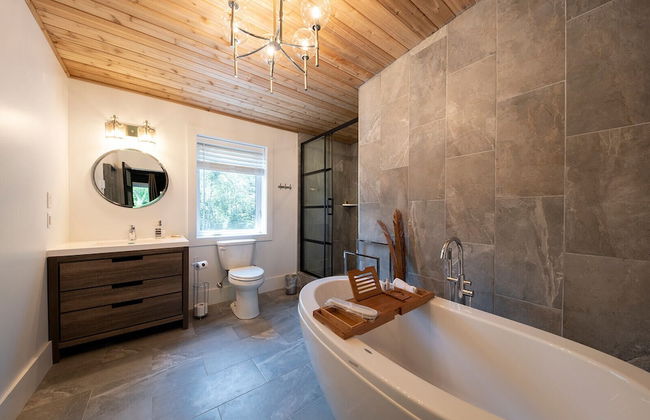 The Hideaway Collection - Photo 17